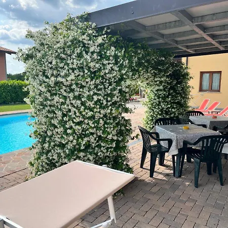 E Alloggi Luis Gianni *