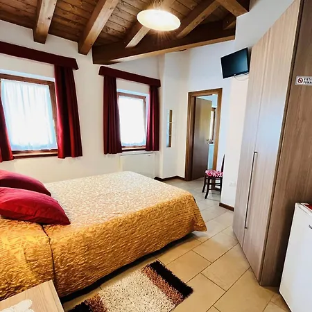 E Alloggi Luis Gianni Farm stay Cividale Del Friuli