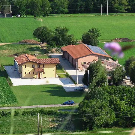 E Alloggi Luis Gianni مزرعة للإقامة *